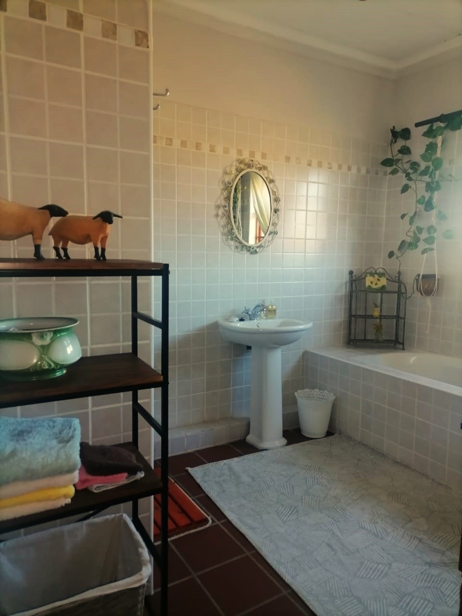 3 Bedroom Property for Sale in Joubertina Eastern Cape